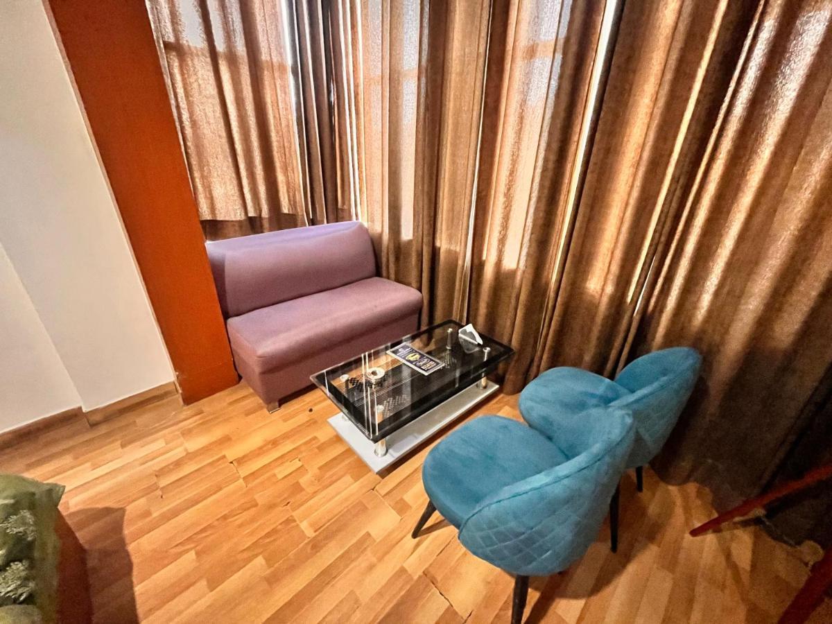 Oyster Pearl I Near Medanta Hospital I Sec-39 I Gurgaon Hotel Exterior photo